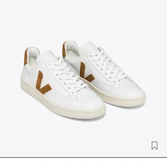 V-12 LEATHER WHITE CAMEL (2) - Picture 4 of 11